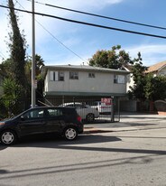 1345-1347 N Las Palmas Ave in Los Angeles, CA - Building Photo