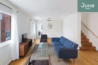 530 Ingraham St NE-Unit -D in Washington, DC - Building Photo - Building Photo