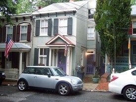 113 Charles St in Annapolis, MD - Building Photo