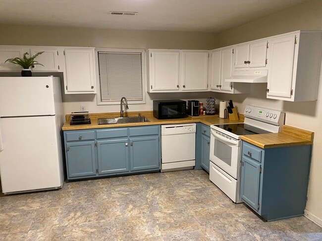 property at 489 Penny Ln