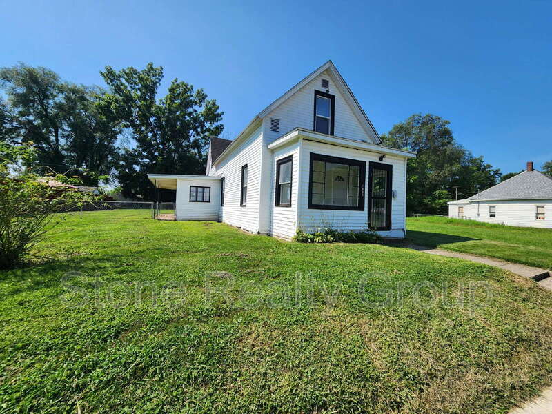 1435 3rd Ave in Terre Haute, IN - Foto de edificio