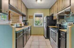 3626 Pittman Center Rd in Sevierville, TN - Building Photo