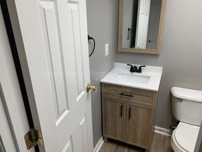 1173 Navaho Dr in Lebanon, OH - Building Photo - Building Photo