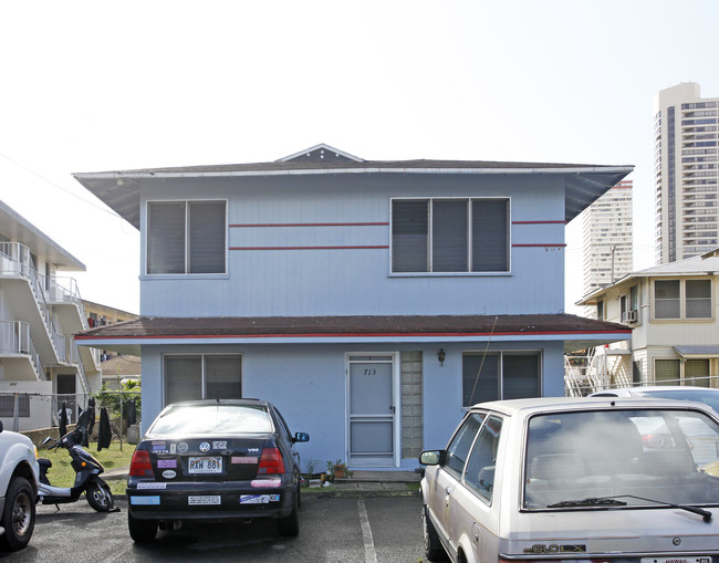 713 Hausten St in Honolulu, HI - Building Photo - Building Photo