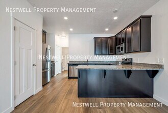 637 E 380 N in Vineyard, UT - Building Photo - Building Photo