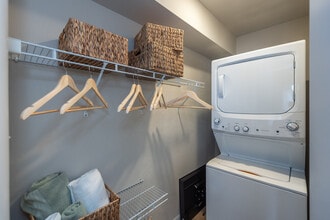 Attain at Chic's Beach (Vista Residences) in Virginia Beach, VA - Building Photo - Building Photo