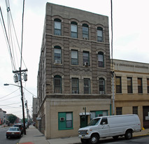 1701 New York Ave Apartments