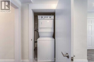 75 Garthdale Ct in Toronto, ON - Building Photo - Building Photo