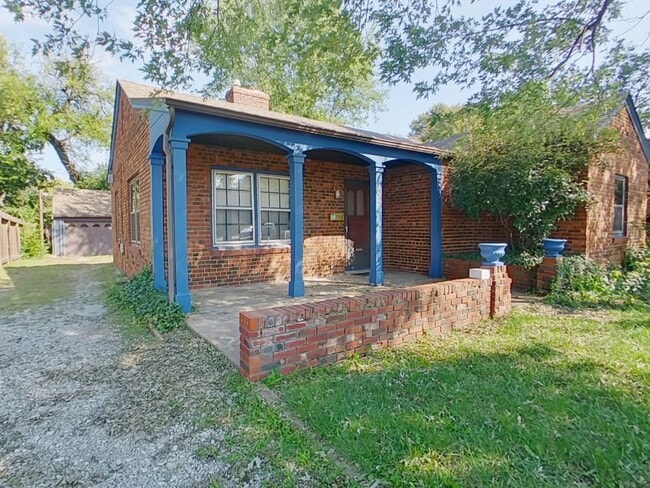122 S Glendale St in Wichita, KS - Building Photo - Building Photo