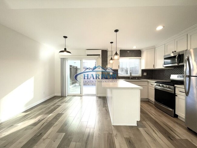 property at 677 W 39th St