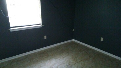 237 W Martin Luther King Jr Dr in Opelousas, LA - Building Photo - Building Photo