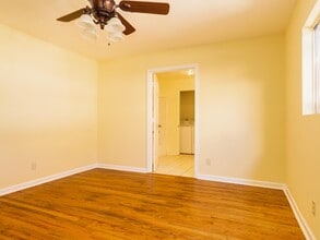 1409 Winnie St in Galveston, TX - Building Photo - Building Photo
