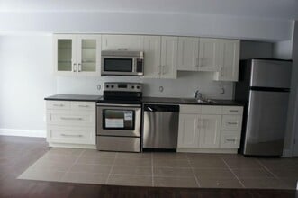 164 Main St in Ottawa, ON - Building Photo - Building Photo