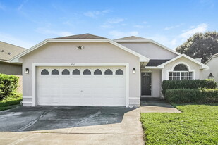 1060 Covington St in Oviedo, FL - Building Photo