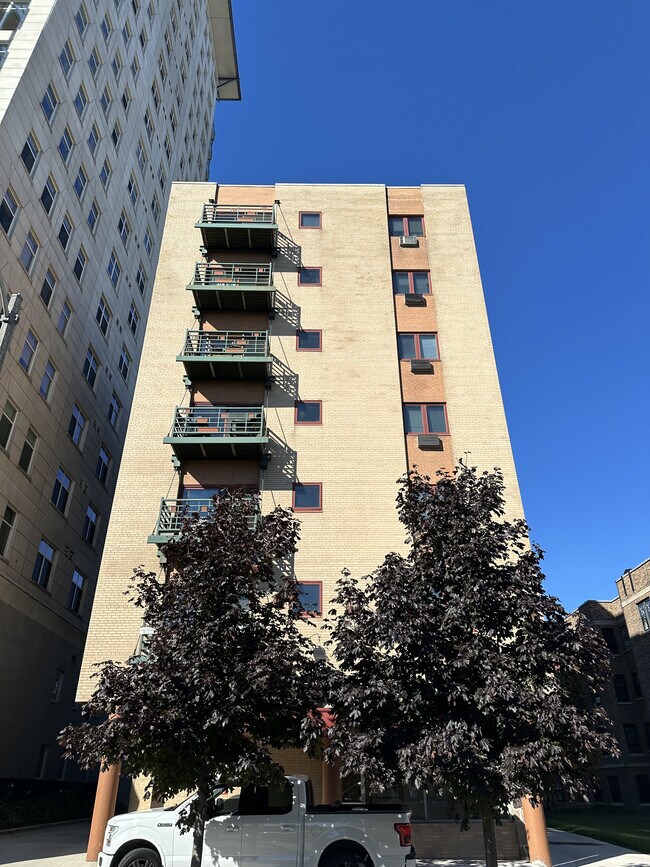 1321 Franklin