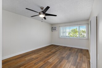 Beck Park in North Hollywood, CA - Building Photo - Interior Photo