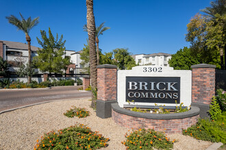 Brick Commons in Phoenix, AZ - Foto de edificio - Building Photo