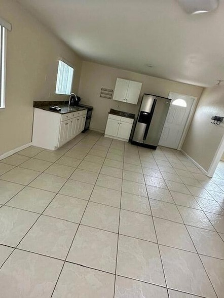 property at 1059 Florida Mango Rd