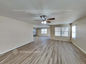 11530 W Wethersfield Rd in El Mirage, AZ - Building Photo - Building Photo