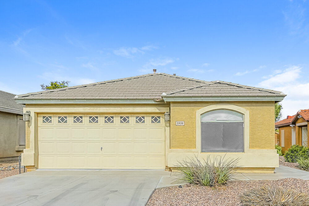 3938 E Hematite Ln in San Tan Valley, AZ - Foto de edificio