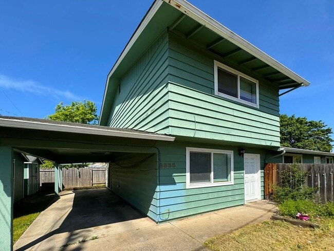 3835 Marshall Ave in Eugene, OR - Building Photo - Building Photo