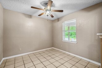 751 Ave B in Canton, TX - Building Photo - Building Photo