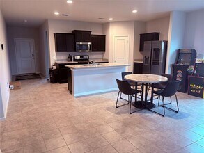 16721 Porterfield Ln in Justin, TX - Building Photo - Building Photo