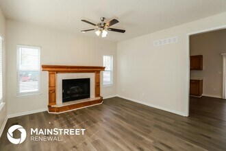 1028 Bob White Ln in Liberty, MO - Building Photo - Building Photo