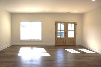 1430 Westbrook CIR in Cookeville, TN - Building Photo - Building Photo