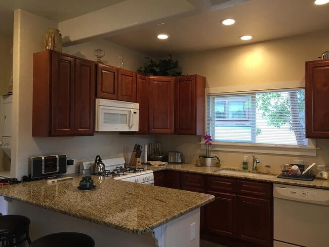 932 Grandview Ave in Boulder, CO - Building Photo - Building Photo