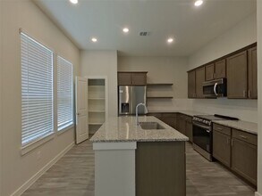 22825 Terrazzo Dr in Katy, TX - Foto de edificio - Building Photo