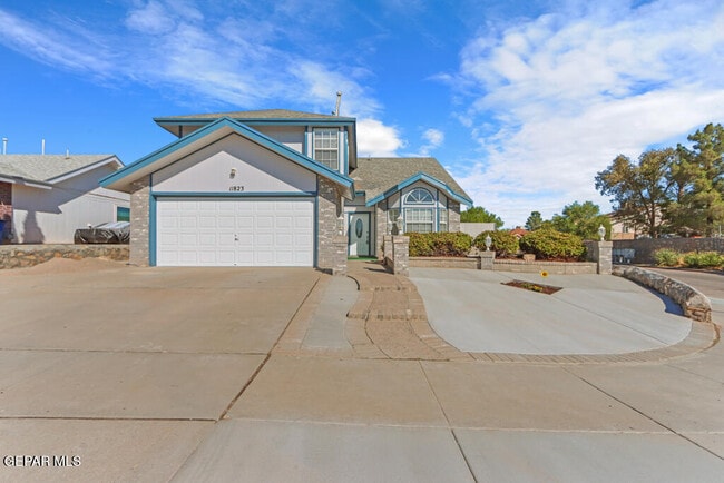 11823 Stone Castle Dr in El Paso, TX - Building Photo - Building Photo