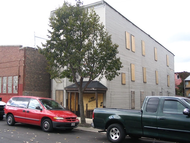 9018 S Baltimore Ave in Chicago, IL - Building Photo