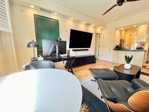 21 Beacon St, Unit 3I in Boston, MA - Building Photo - Building Photo