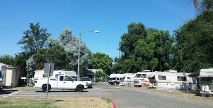 Rancho Mobile Home Park in Stockton, CA - Foto de edificio - Building Photo