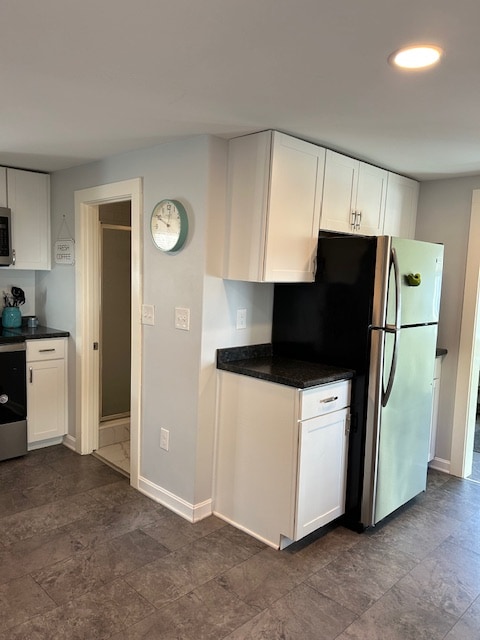 25 11th St in Old Orchard Beach, ME - Building Photo - Building Photo