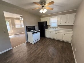 412 Harris St in Tremont, IL - Building Photo - Building Photo