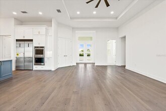 8250 Nevis Run in Lakewood Ranch, FL - Building Photo - Building Photo