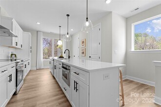 3202 Riley Ave in Charlotte, NC - Building Photo - Building Photo