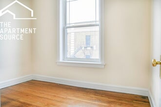 3058 N Greenview Ave, Unit #3 in Chicago, IL - Foto de edificio - Building Photo