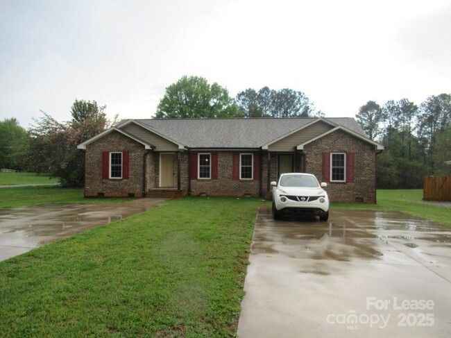 property at 604 Victory Grove Church Rd