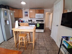 652 E 700 N in Provo, UT - Building Photo - Building Photo