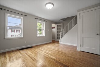 37 Regent Rd in Malden, MA - Building Photo - Building Photo