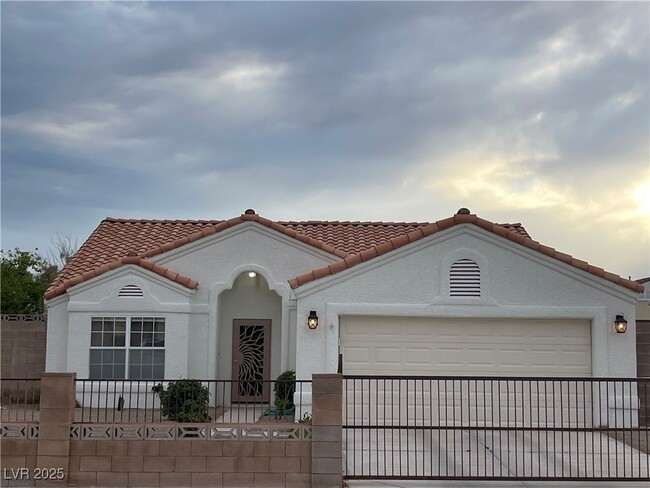 5101 Chambliss Dr