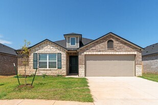 5925 Bradford Pear Ln in Edmond, OK - Building Photo