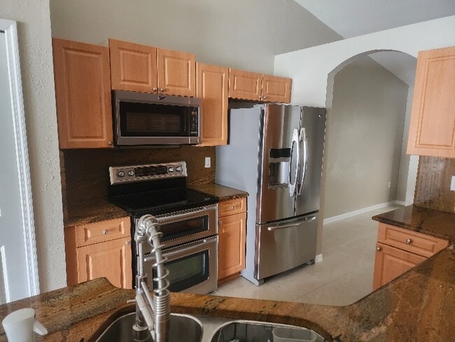 property at 317 Puffer Ct