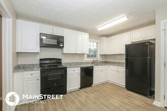 3037 Kathy Ln NW in Conyers, GA - Foto de edificio - Building Photo