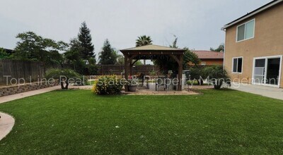 3851 W Buena Vista Ave in Visalia, CA - Building Photo - Building Photo