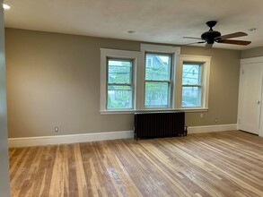 57 Lincoln St, Unit 2 in Winthrop, MA - Building Photo - Building Photo