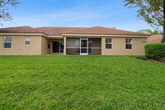 1918 Andromeda Ln in Weston, FL - Building Photo - Building Photo